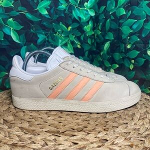 Adidas gazelle beige pink chalk white